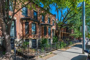 Condo Townhouse for Sale, 360 R Dundas St E #Ch#2, Toronto, ON