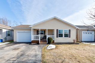 Detached House for Sale, 16 Lindsay Dr, Strathroy-Caradoc, ON