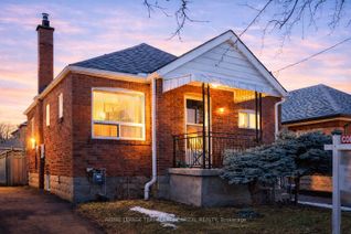 Detached House for Sale, 232 Church St, Toronto, ON