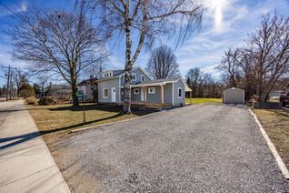 Detached House for Sale, 100 Queen St E, Norfolk, ON Detached House for Sale, 100 Queen St E, Norfolk, ON
