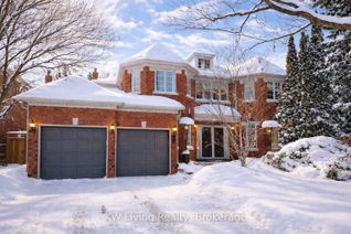 Detached House for Sale, 24 Highview Cres, Richmond Hill, ON