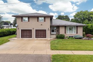 Sidesplit for Sale, 154 Gidley St W, South Huron, ON Sidesplit for Sale, 154 Gidley St W, South Huron, ON