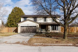 Detached House for Sale, 737 Village Green Ave, London South, ON