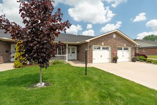 Freehold Townhouse for Sale, 40 Devon Dr, South Huron, ON
