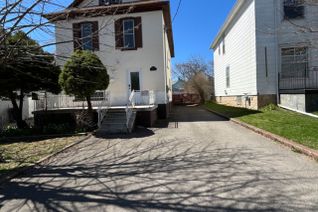 Detached House for Sale, 5021 Saint Clair Ave W, Niagara Falls, ON