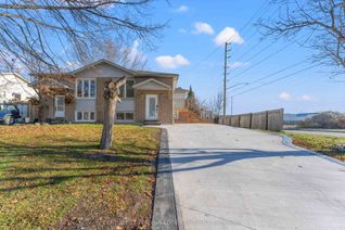 Semi-Detached House for Sale, 1 LOCKHART Gate, Clarington, ON