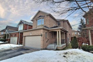 Detached House for Sale, 62 Macedonia Ct, Newmarket, ON