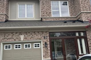 Townhouse for Sale, 97 Thatcher Cres, East Gwillimbury, ON