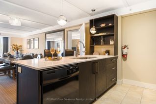 Apartment for Sale, 9 Harbour St E #6210/6212, Collingwood, ON Apartment for Sale, 9 Harbour St E #6210/6212, Collingwood, ON