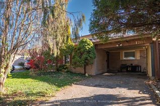 Semi-Detached House for Sale, 1704 Oberon Cres, Mississauga, ON