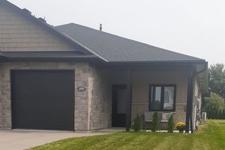 Semi-Detached House for Sale, 255 Albert St #2, Huron East, ON