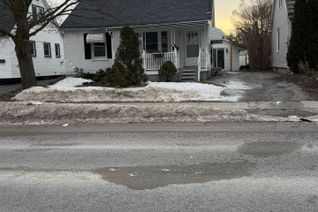 Bungalow for Rent, 61 Adelaide St S, Kawartha Lakes, ON