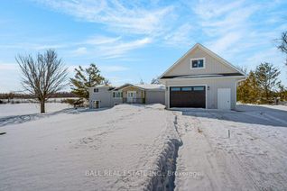 Detached House for Sale, 73 Lakeview Cres, Kawartha Lakes, ON