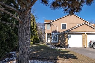 Condo Townhouse for Sale, 2185 Fairchild Blvd #1, Burlington, ON