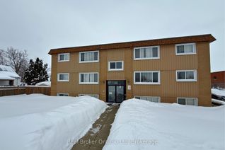 Apartment for Rent, 316 Peter St N #10, Orillia, ON