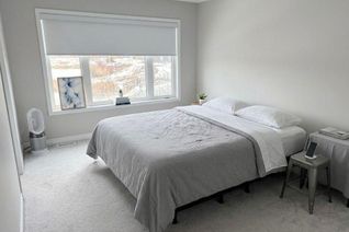 Detached House for Sale, 143 Yates Dr, Milton, ON