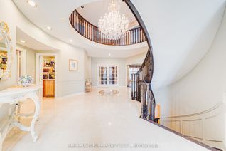 Detached House for Sale, 28 Edmund Cres, Richmond Hill, ON