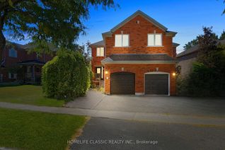 Semi-Detached House for Sale, 46 October Ln, Aurora, ON