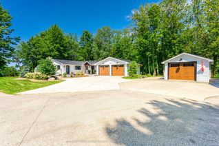 Bungalow for Sale, 5168 Lakeshore Rd, Plympton-Wyoming, ON