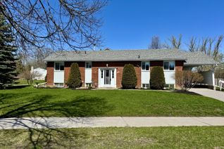 Bungalow for Sale, 909 Whitefield Dr, Peterborough, ON