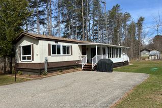 Bungalow for Sale, 5263 Elliott Side Road #37, Tay, ON