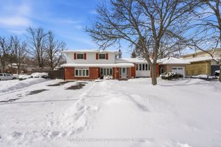 Sidesplit for Sale, 1341 Heather Ln, Peterborough, ON