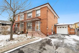 House for Sale, 8 Sonnet Ct, Toronto, ON