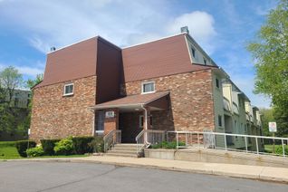 Condo Apartment for Sale, 1010 Pembridge Cres #103, Kingston, ON