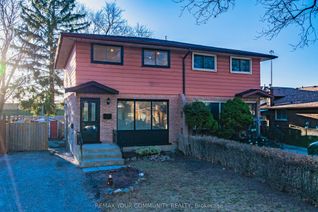 Semi-Detached House for Sale, 4363 Meadowvale Dr, Niagara Falls, ON