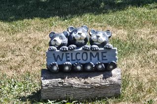 Bungalow for Sale, 3033 Townline Rd #10, Fort Erie, ON