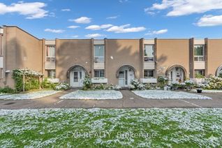 Condo Townhouse for Sale, 19 London Green Ct #85, Toronto, ON