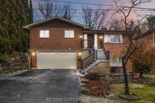 Detached House for Sale, 63 Riverside Dr, Toronto, ON