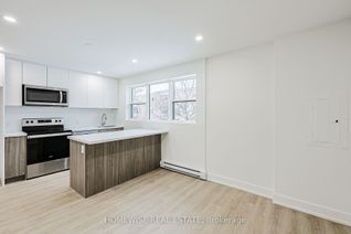 Freehold Townhouse for Rent, 100 Liberty St N #18B, Clarington, ON