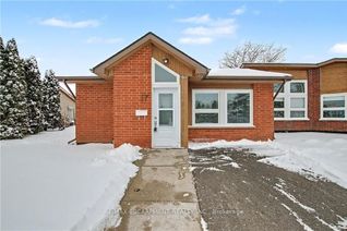 Townhouse for Sale, 17 Monsignor Henkey Ter, Hamilton, ON