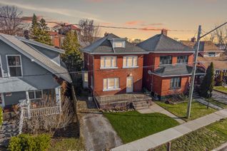 Detached House for Sale, 212 MAPLE Ave, Welland, ON