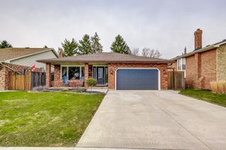 Backsplit for Sale, 104 Whiteoak Cres, Welland, ON
