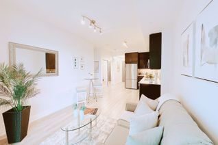 Apartment for Sale, 9600 Yonge St #710, Richmond Hill, ON