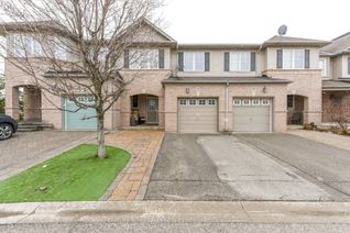 Townhouse for Sale, 2019 Trawden Way #19, Oakville, ON