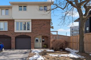 Condo Townhouse for Sale, 115 Wright Cres #1, Kingston, ON