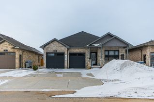 Bungalow for Sale, 24 Winchester Cres, North Perth, ON