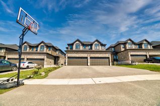Semi-Detached House for Sale, 111 Links Cres N, Woodstock, ON