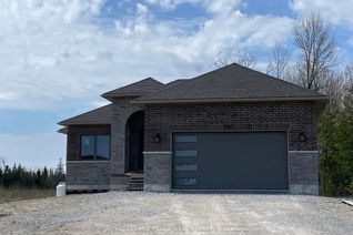 Bungalow for Rent, 580 Patterson Rd, Kawartha Lakes, ON