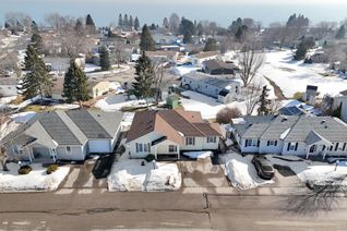 Bungalow for Sale, 89A Wilmot Trl, Clarington, ON