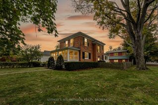 Detached House for Sale, 54 Platoff St, Niagara-on-the-Lake, ON