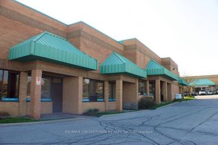 Property for Lease, 17075 Leslie St #7-4, Newmarket, ON