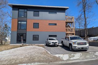 Triplex for Rent, 35 Albert St #1, Barrie, ON