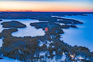 Detached House for Sale, 1050 Fair-Lee Park Rd, Muskoka Lakes, ON