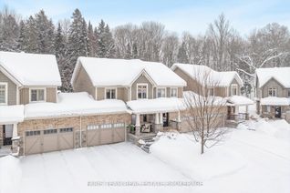 Freehold Townhouse for Sale, 22 Spalding Cres, Huntsville, ON