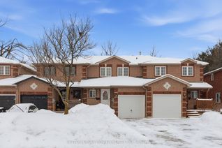 Freehold Townhouse for Sale, 360 Dunsmore Ln, Barrie, ON