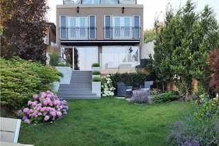 Detached House for Sale, 5 Eleventh St, Toronto, ON